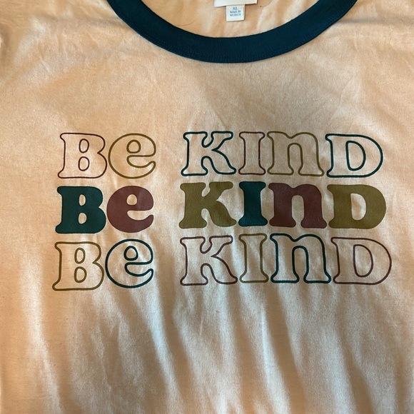 Peach with turq blue edging. “Be Kind” Liv T BOGO! - Picture 2 of 6